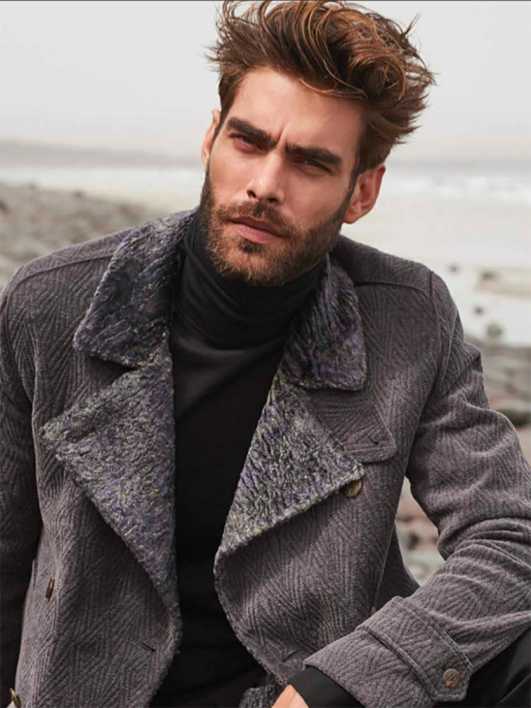 cabello-largo-revuelto-estilo-masculino