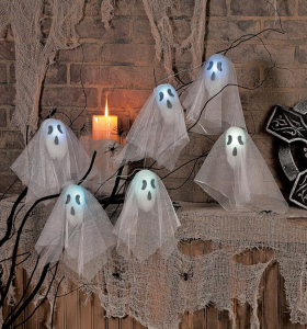 Fantasmas de Halloween para decorar el interior y el exterior del hogar