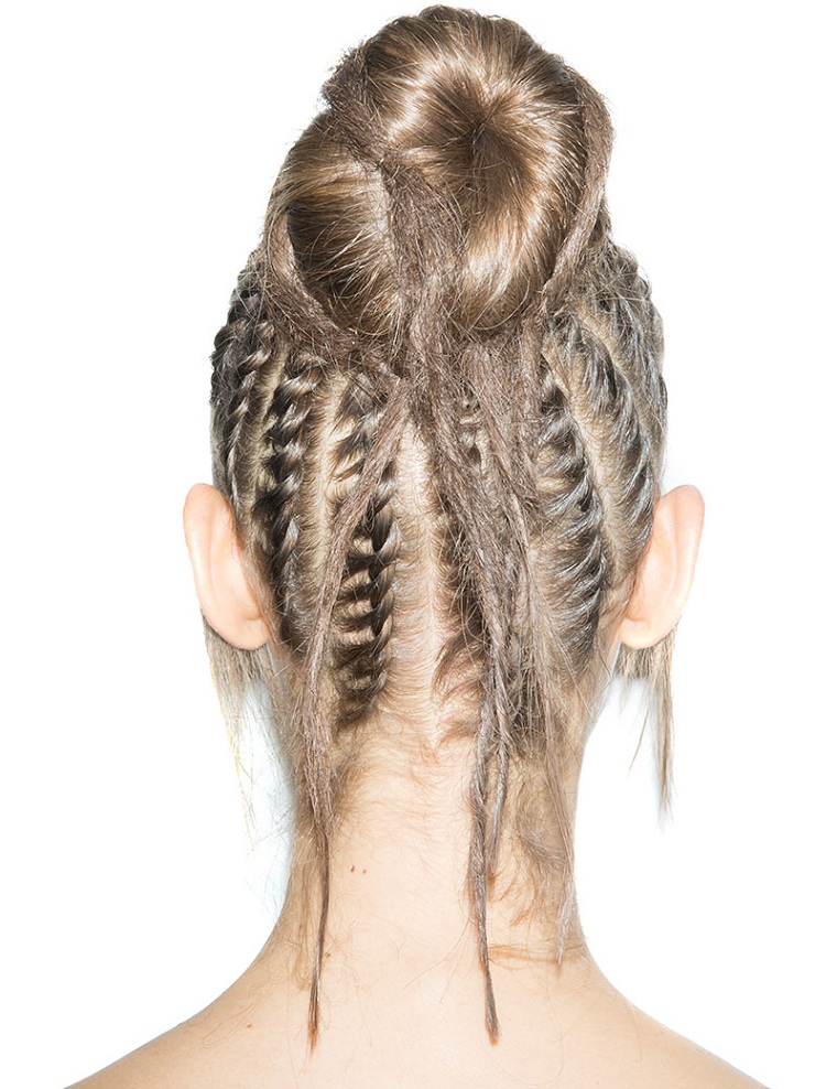 trensas-mono-opciones-estilo-mujer-peinado