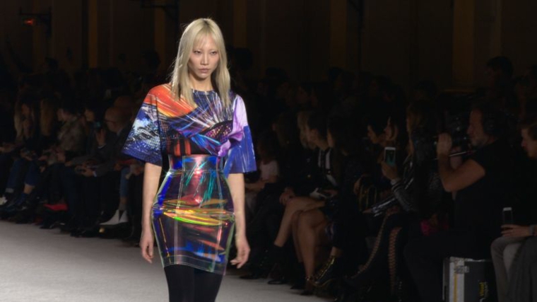 vestido-en-colores-neones