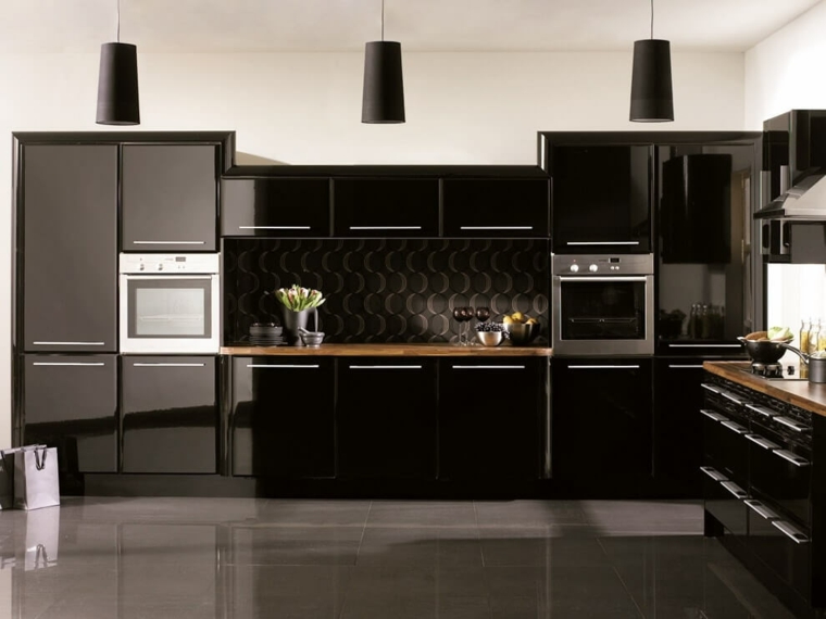 Cocinas negras con elementos de madera - 50 + diseños que le llevaran