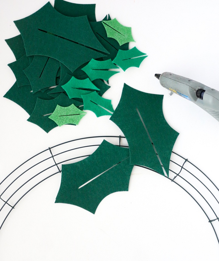 cómo hacer una corona de navidad -ideas-manualidad-ideas