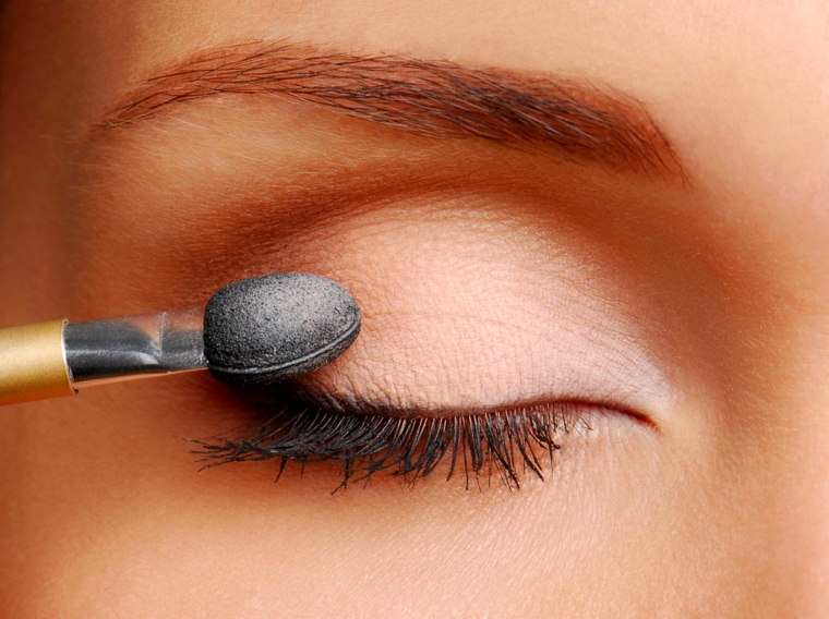 imagenes de ojos maquillados-dia