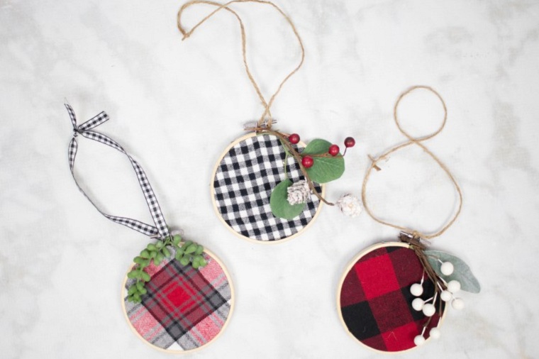 manualidades-de-navidad-faciles-de-hacer-adornos-telas
