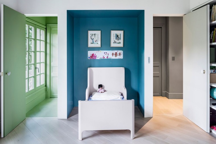 muebles contrastantes tonos claros