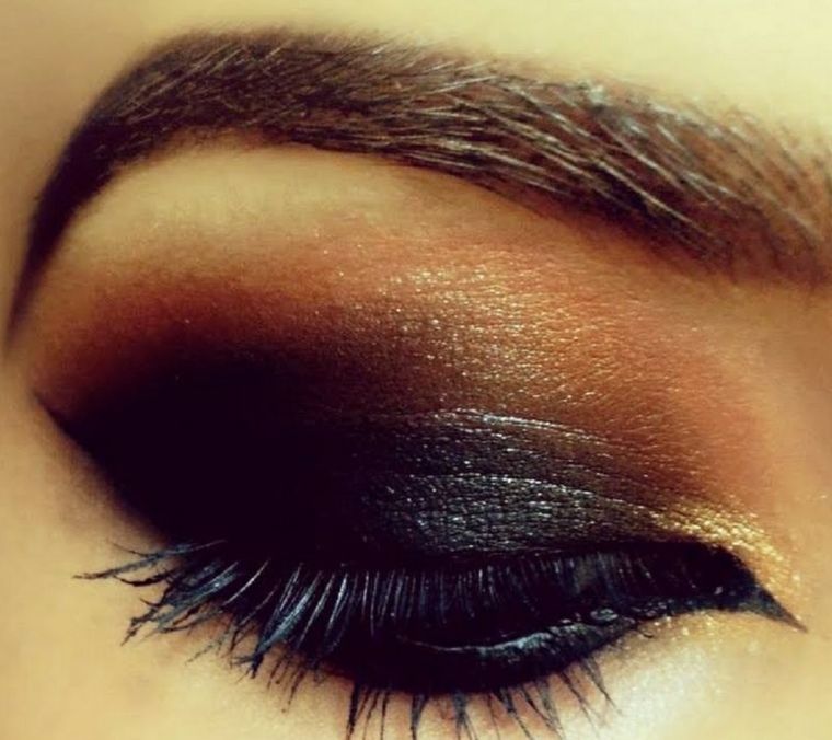 ojos maquillados-salir-noche