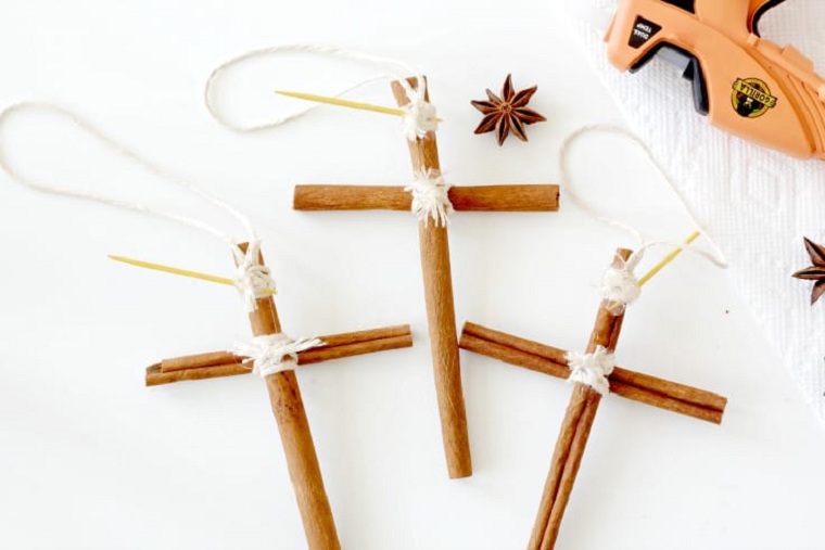ornamentos-canela-cruz-ideas-arbol-navidad