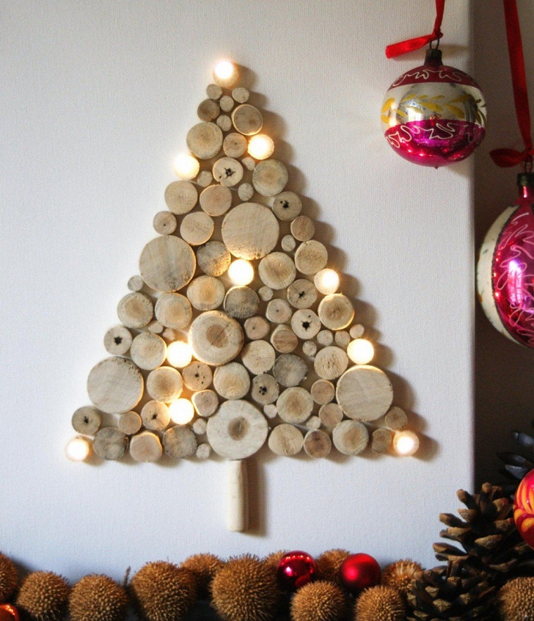 arbol-de-navidad-de-madera-pared-decoracion-troncos-pequenos
