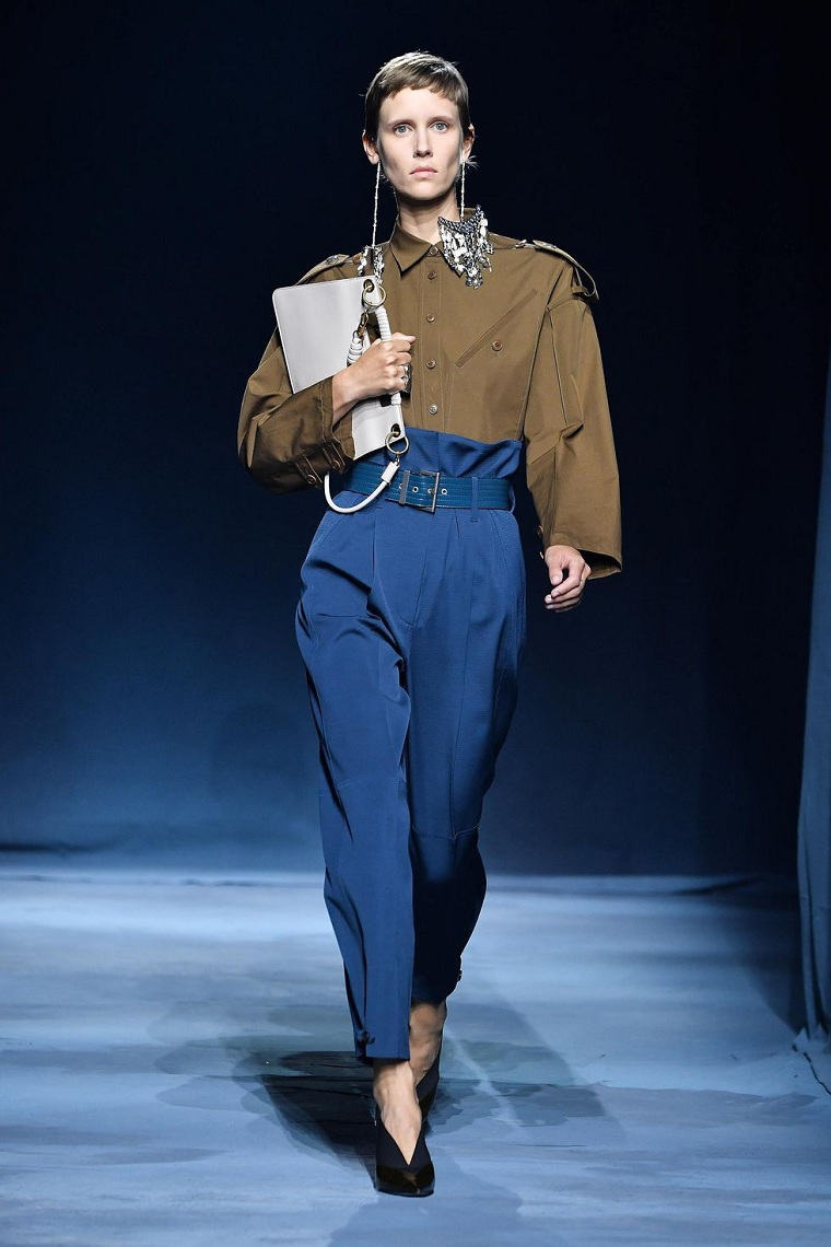 givenchy-pantalones-diseno-moda