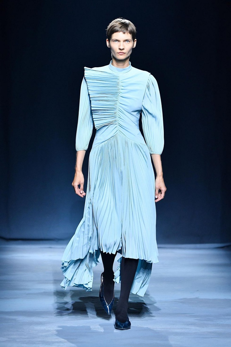 givenchy-vestidos-apretados-estilo