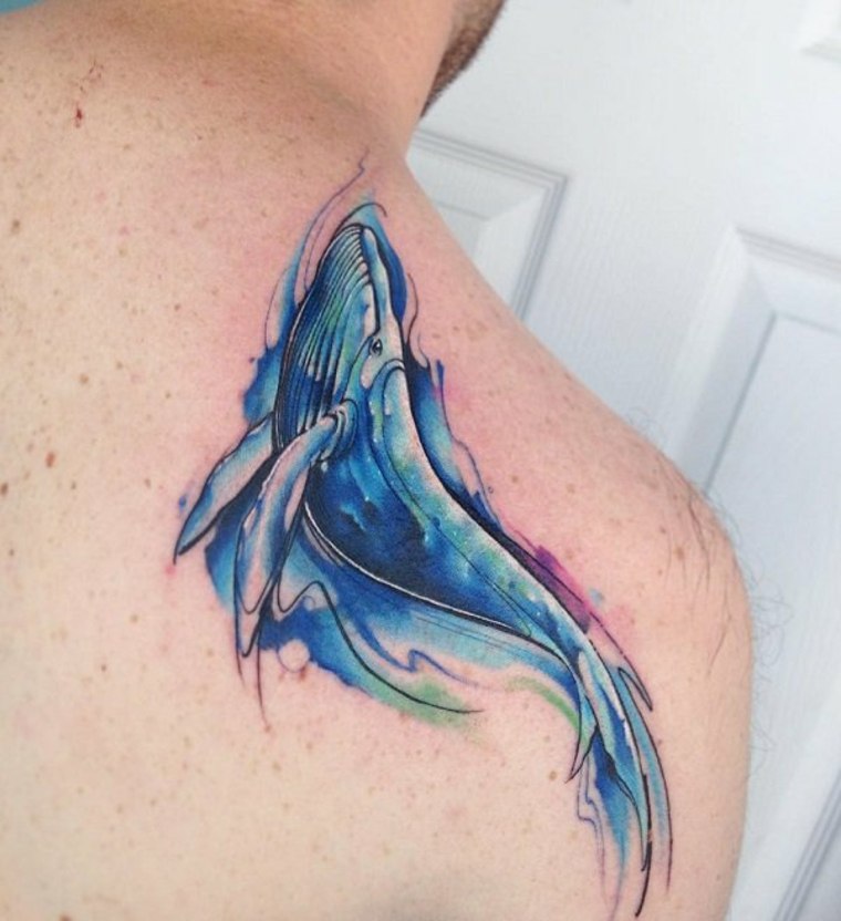 ideas para tatuajes ballena-azul