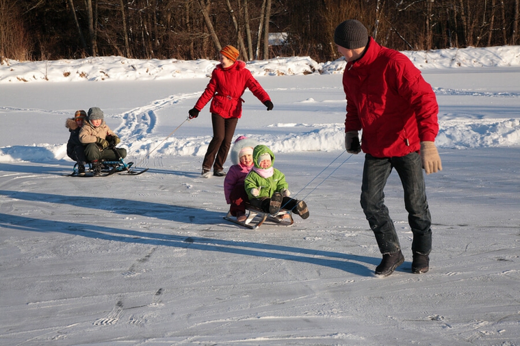 jugando-en-la-nieve