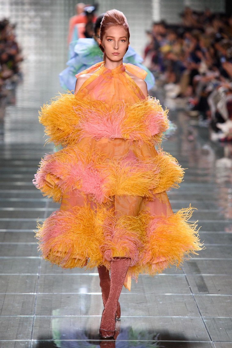 marck-jacobs-ideas-vestido-moda-plumas