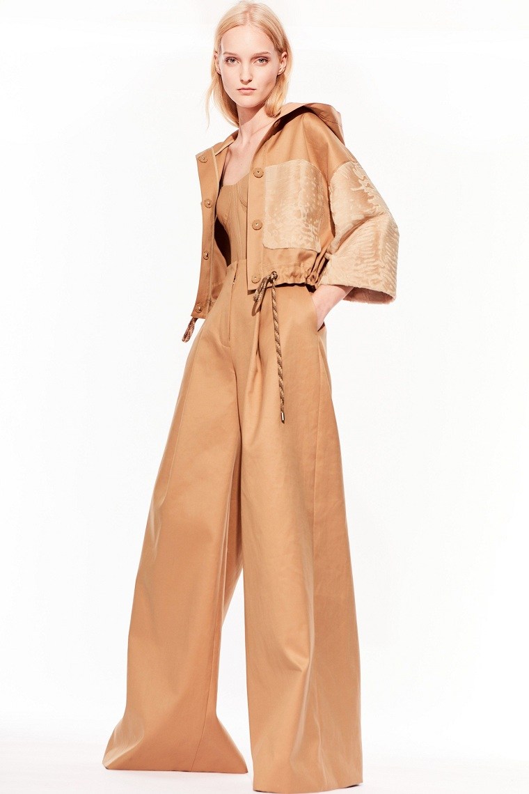 moda-2019-mono-bello-pantalon-ancho