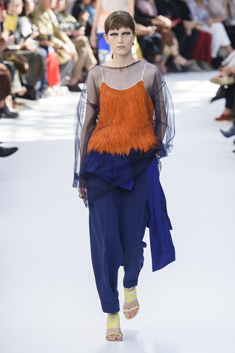 moda-pasarela-plumas-ideas-estilo