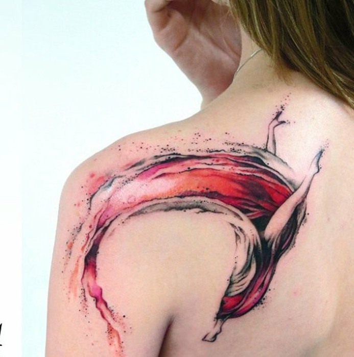 tatuaje-ballena-roja
