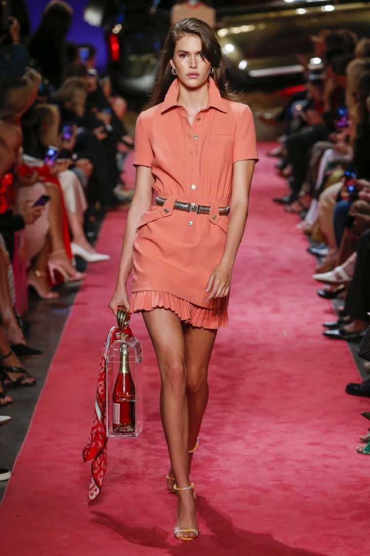 tendencias de moda-color-coral-brandon-maxwell