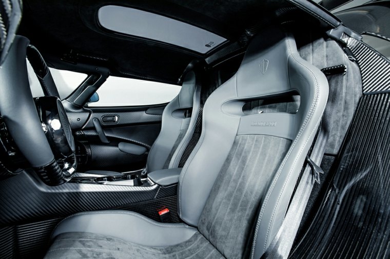 coches nuevos carbono-ideas-Koenigsegg-KNC-Regera-interior