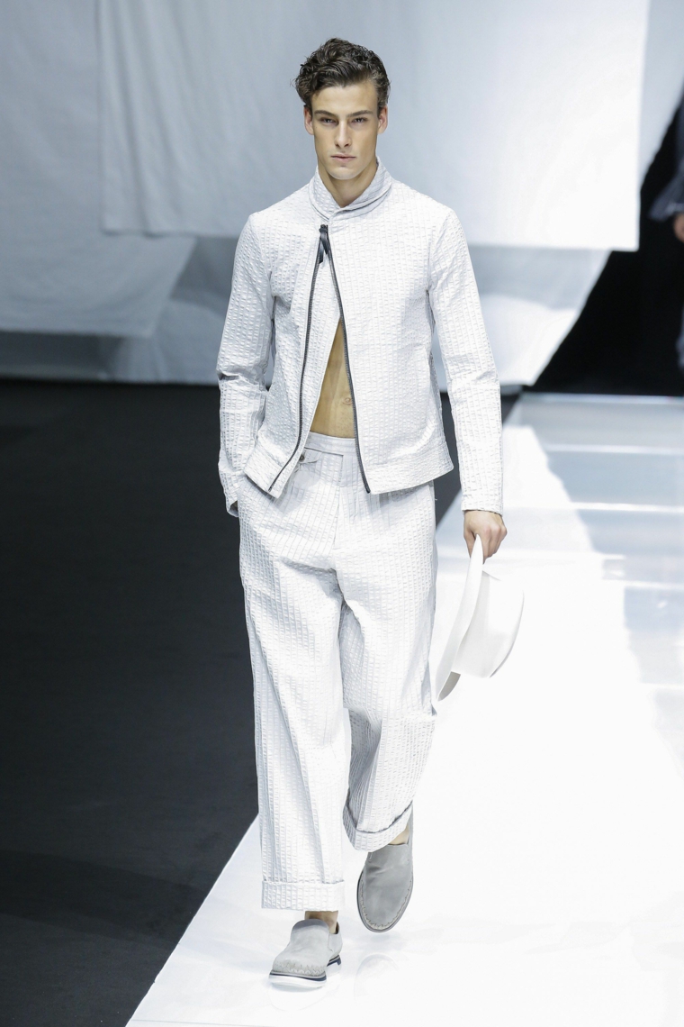 tendencias-2019-moda-Giorgio-Armani-color-blanco