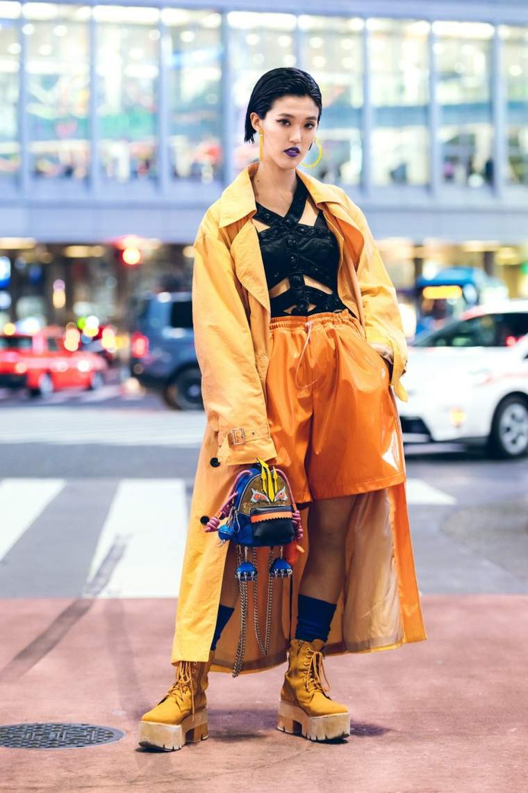atuendo amarillo tokyo semana moda