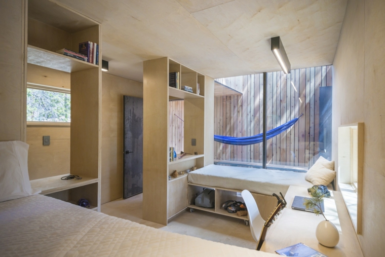 estudio pequeño interior