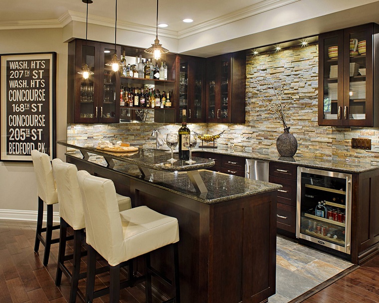 piedras-decorando-pared-cocina