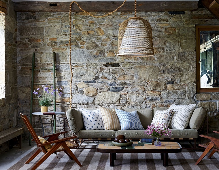 sala-estar-piedra-pared