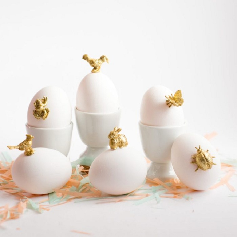 decorar-huevos-animales-color-dorado
