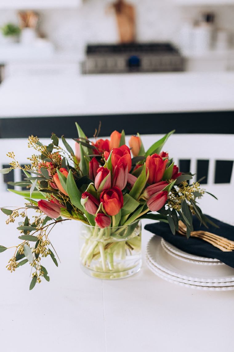 decorara-mesa-tulipanes-ideas
