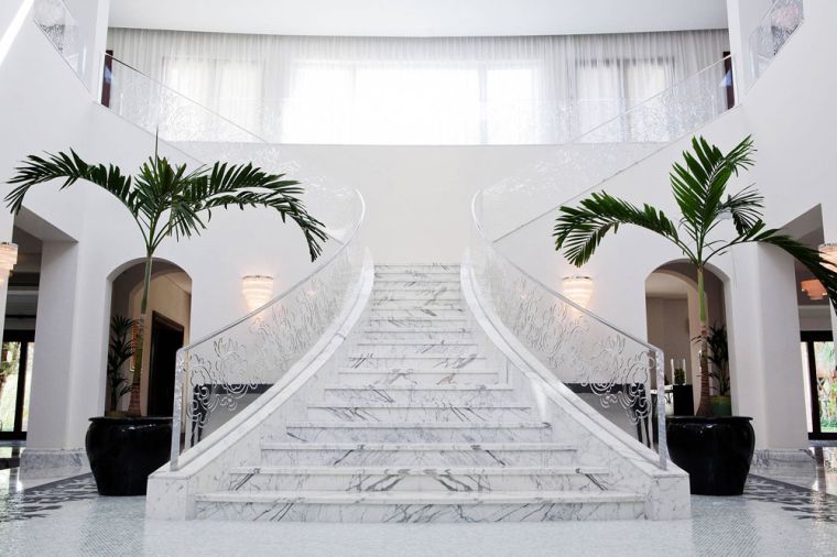 escaleras de mármol-ideas-blanco