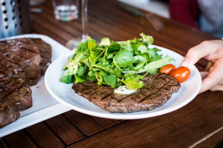 keto dieta carne con verduras