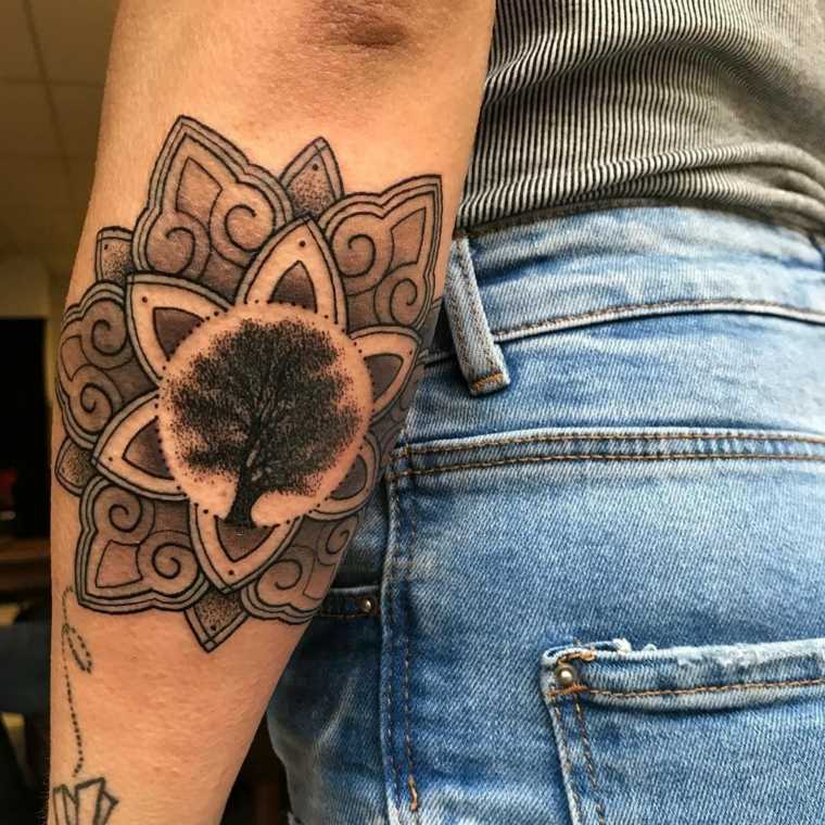 tattoo-mandala-flor-estilo-ideas