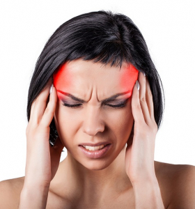 ¿Puede el jugo de apio ayudar a combatir los dolores de cabeza y las migrañas?