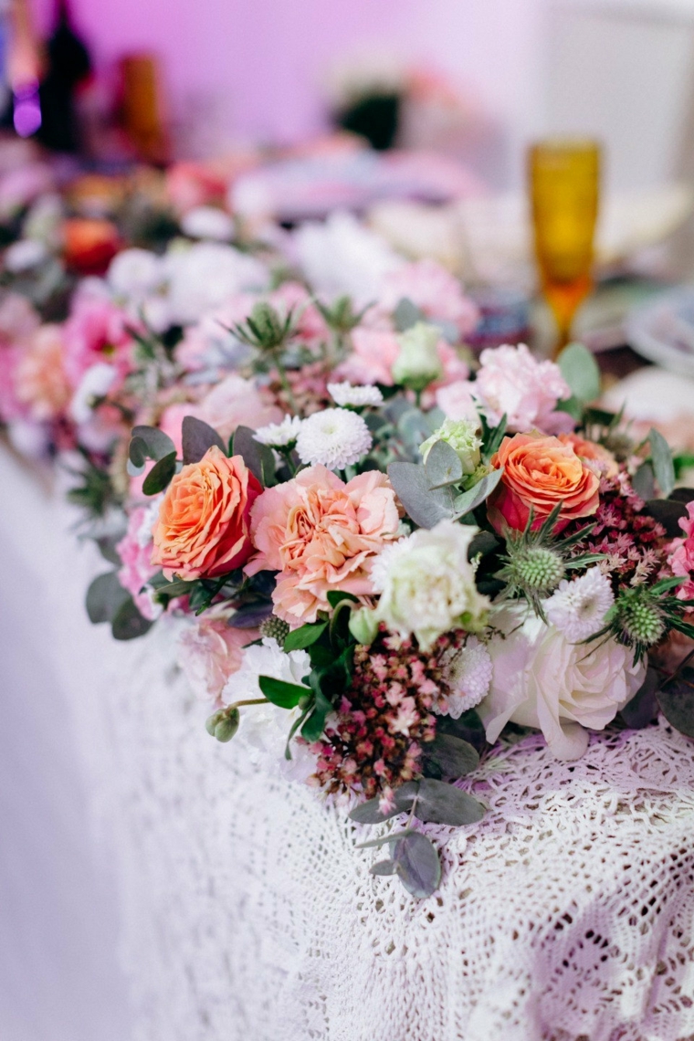 boda-boho-chic-estilo-mesa-flores-bellas
