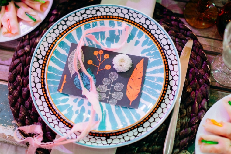 boda-boho-chic-estilo-mesa-platos