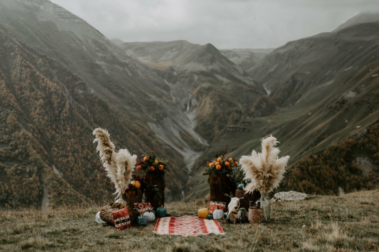 boda-estilo-boho-montana-altar-ideas
