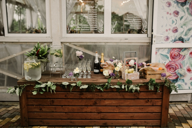 mesa-vinos-boda-decoracion-boho-chic