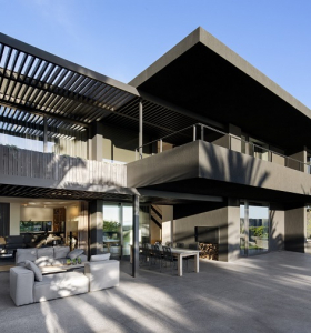 La casa Cranberry, diseñada por Scott + Partners y Greg Wright Architects