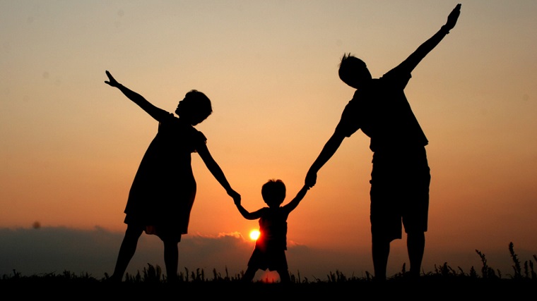 niños felices-padres-consejos