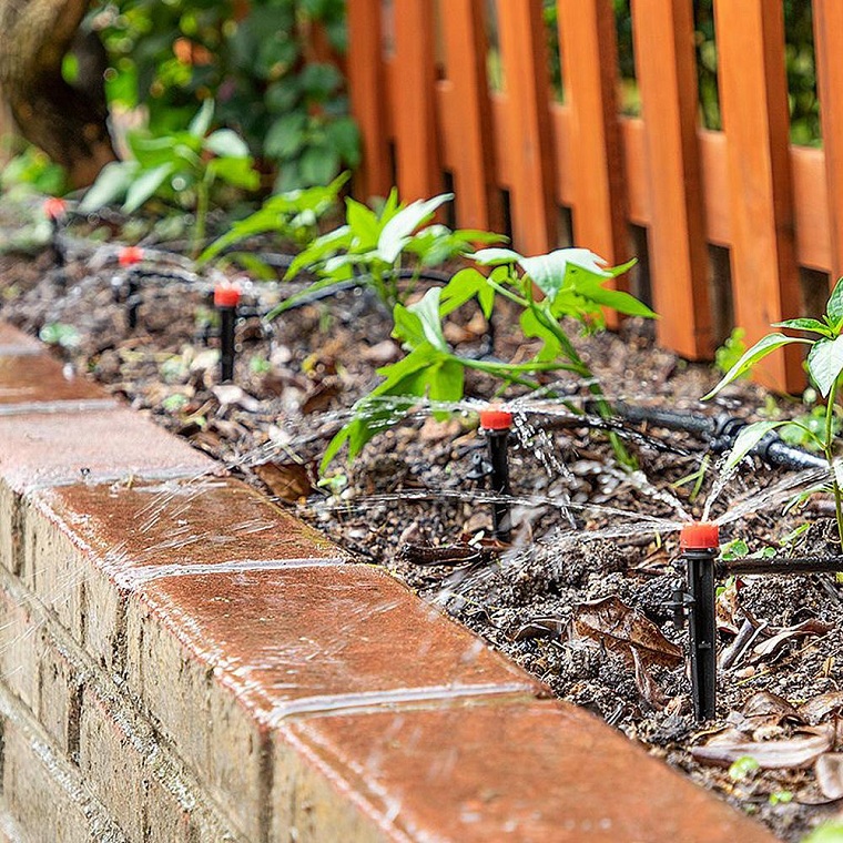 regar-plantas-ideas-consejos-jardin-bello