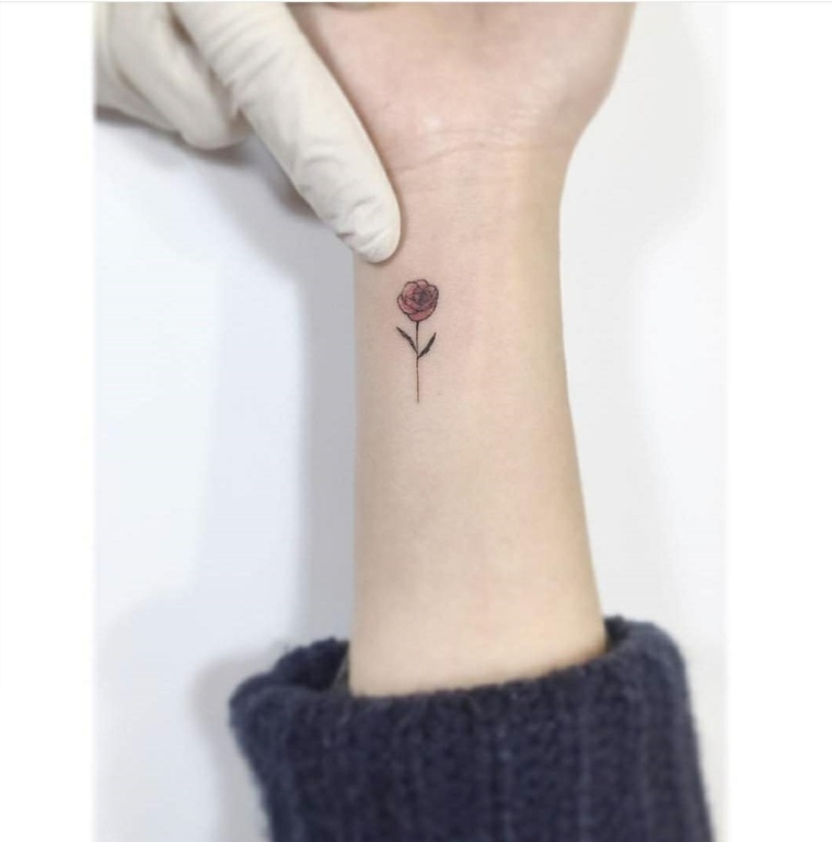 tatuaje-rosa-tattoo-brazo-ideas