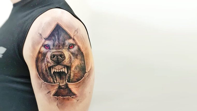 tatuajes de lobos feroz