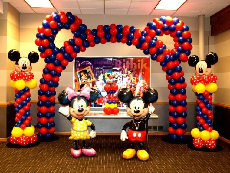 arco globos Mickey Mouse