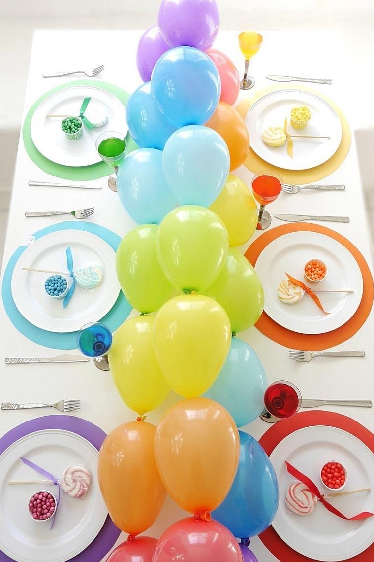 centro-mesa-globos-decoracion-arcoiris