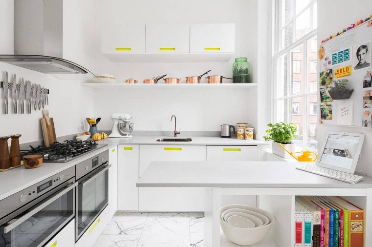 cocina-pequena-balanca-diseno-moderno