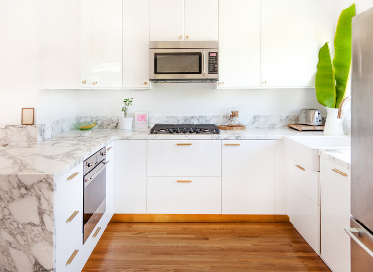cocina-pequena-marmol-ideas