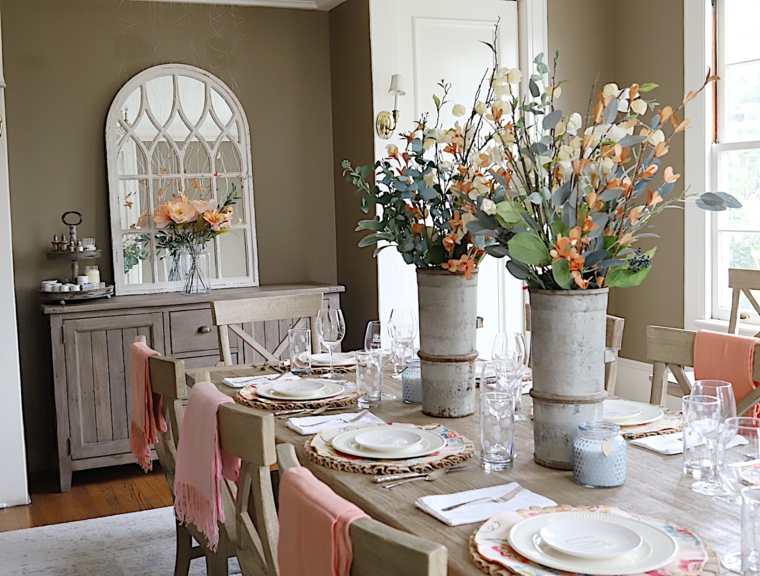 Ideas‌ for decorating a Shabby chic dining room