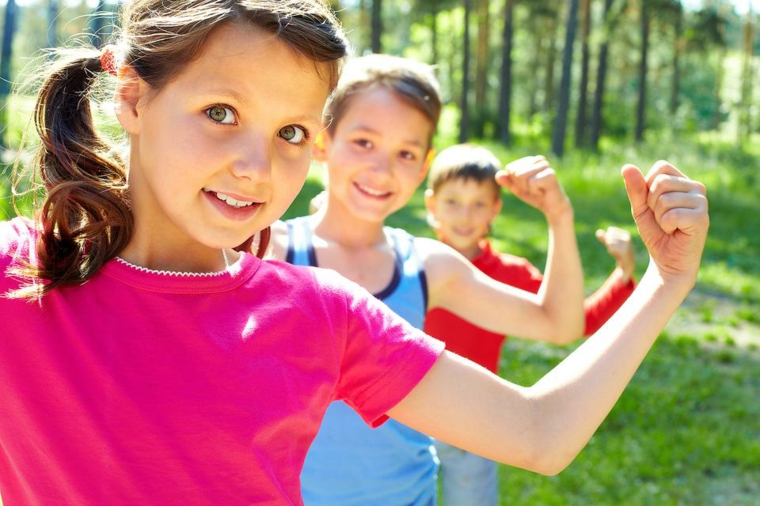 niños sanos y fuertes