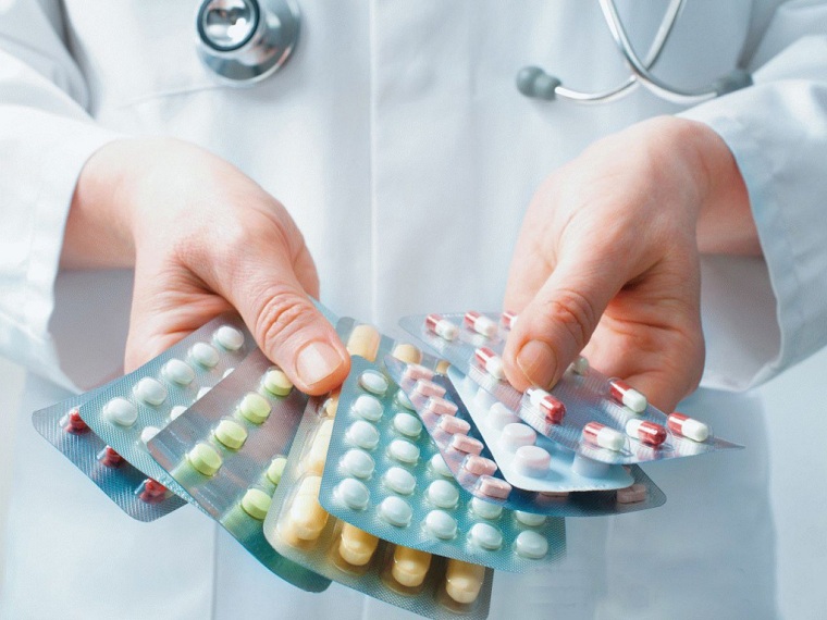 tos-seca-causas-remedios-medicamentos
