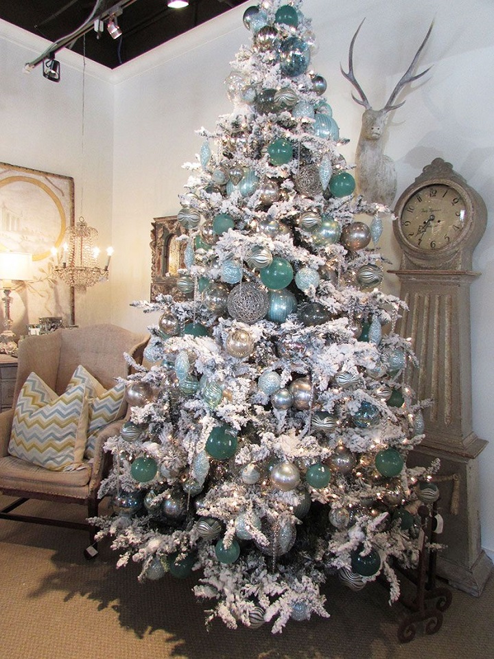 acentos-plateados-blancos-decoracion